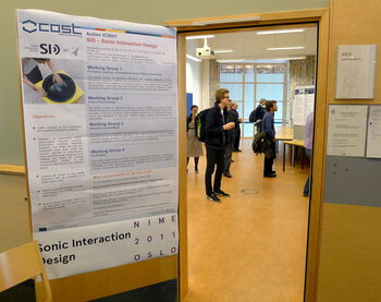 Poster session ,Poster ,Yellow ,Text ,Job.