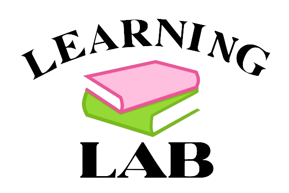 LearningLab logo. Learning er øverst med kurvet form, under er illustasjon av to bøker (rosa og grønn) som er stabelt, Lab står under bøkene helt rett